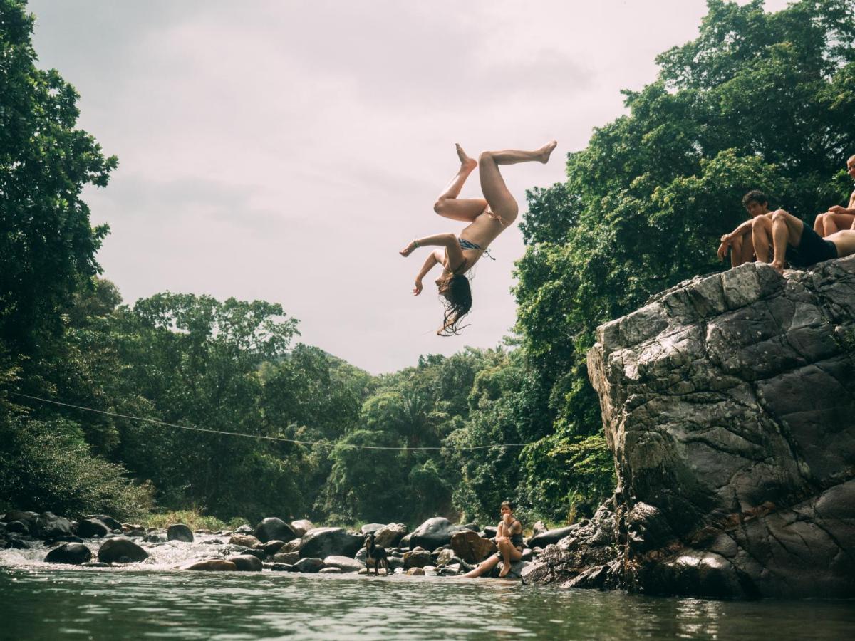The Jungle Lodge At Kalu Yala パナマ・シティー エクステリア 写真