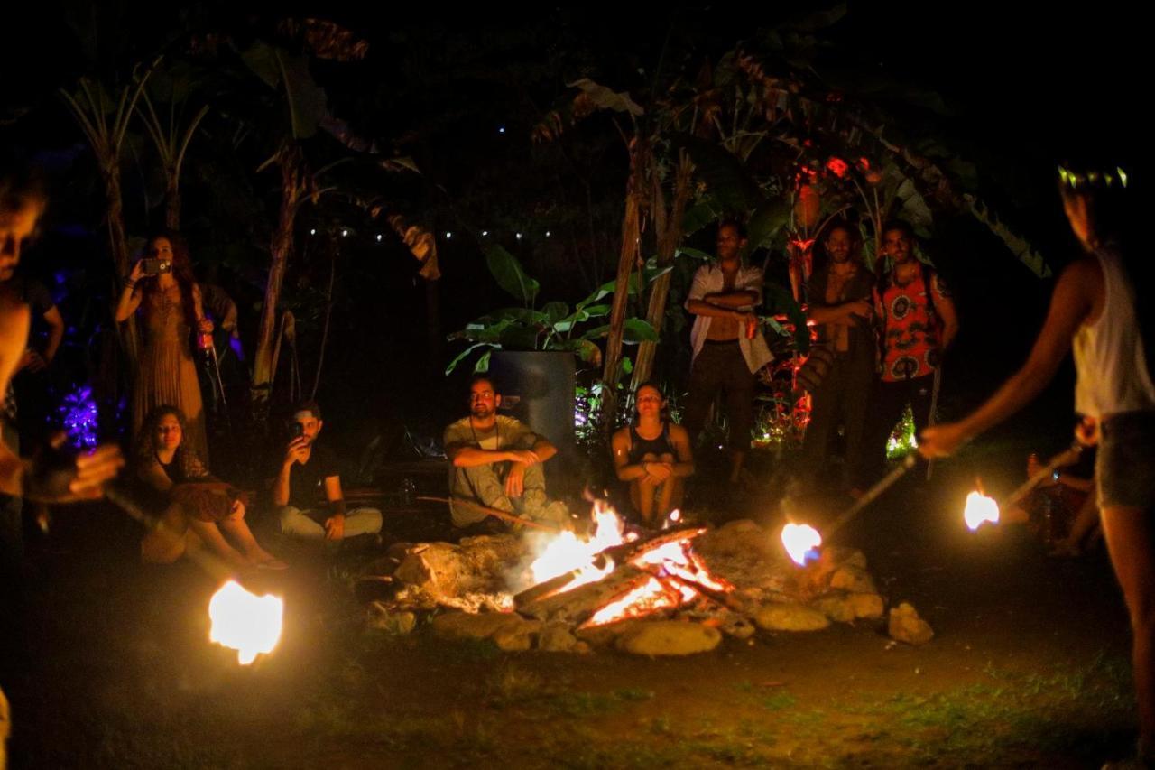 The Jungle Lodge At Kalu Yala パナマ・シティー エクステリア 写真