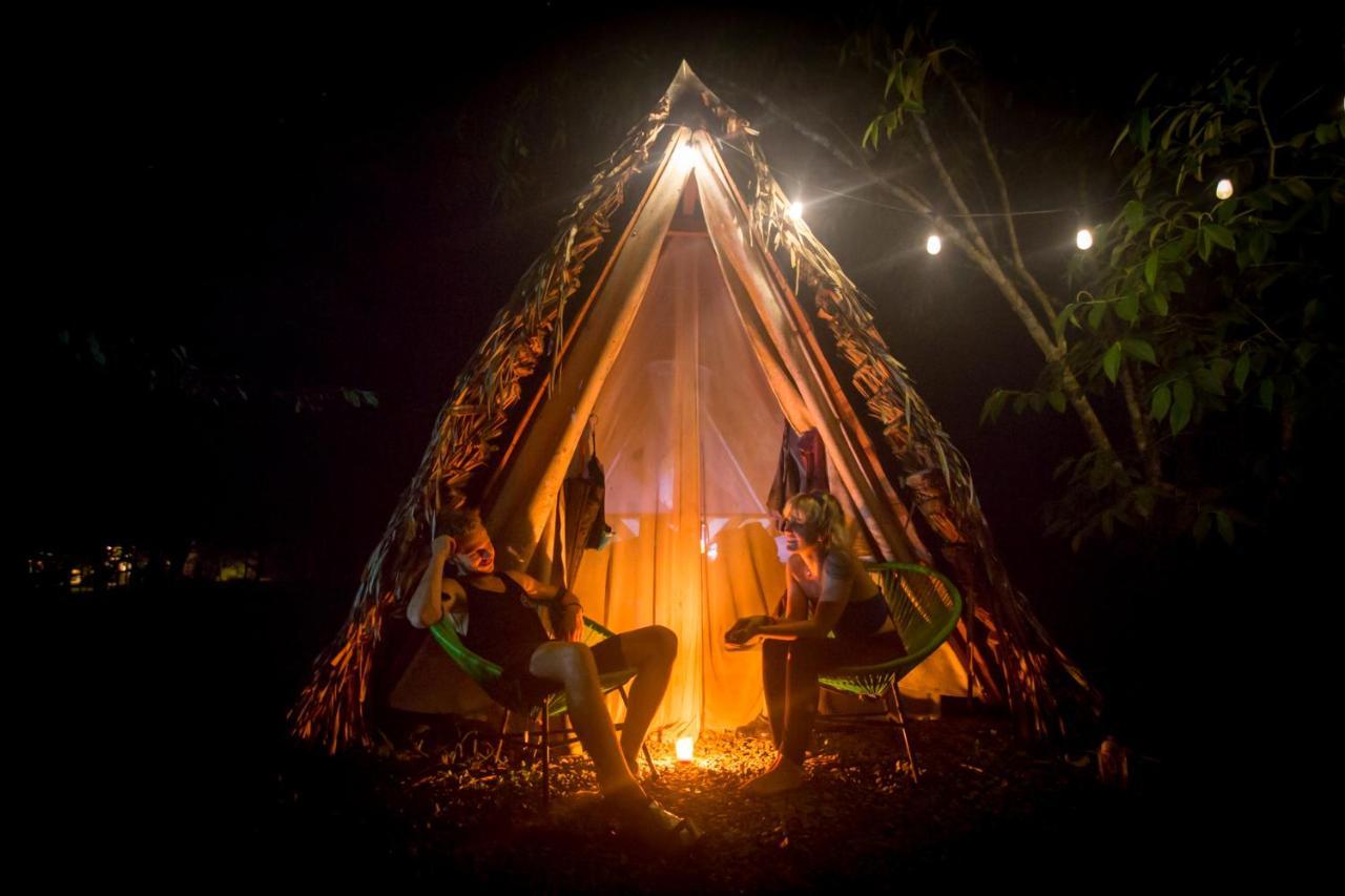 The Jungle Lodge At Kalu Yala パナマ・シティー エクステリア 写真